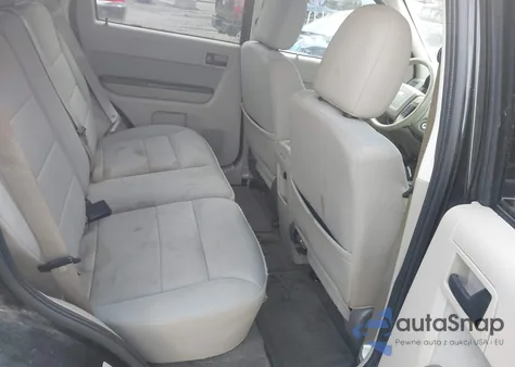 2010 Ford Escape Xlt from USA, damaged, VIN 1FMCU9DG3AKD23733